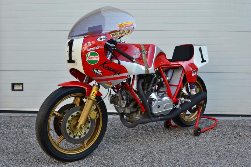 Ducati 950 ex-Jimy Adamo Team Leoni, AMA BOT 1982.