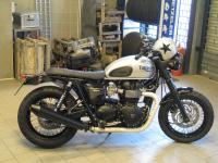 triumph-bonnie-900-2012